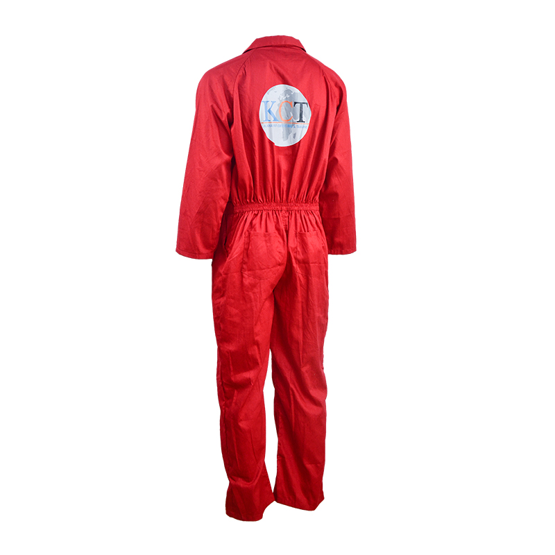 Dört Mevsim İş Elbiseleri İşçinin Konforundan Ödün Vermeden Güvenliği Nasıl En Üst Düzeye Çıkarabilir?